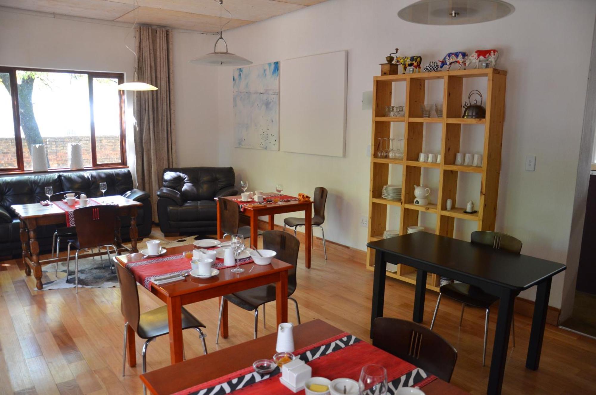 Bed & Breakfast In Hatfield Pretoria-Noord Exterior foto