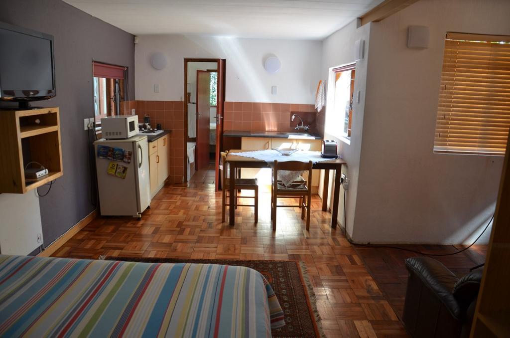 Bed & Breakfast In Hatfield Pretoria-Noord Habitación foto