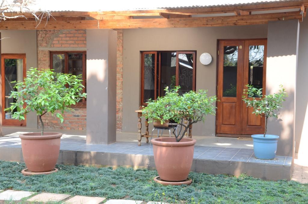 Bed & Breakfast In Hatfield Pretoria-Noord Exterior foto