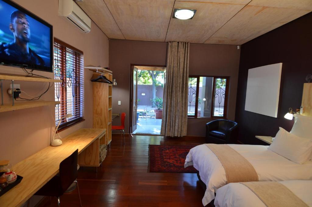 Bed & Breakfast In Hatfield Pretoria-Noord Exterior foto